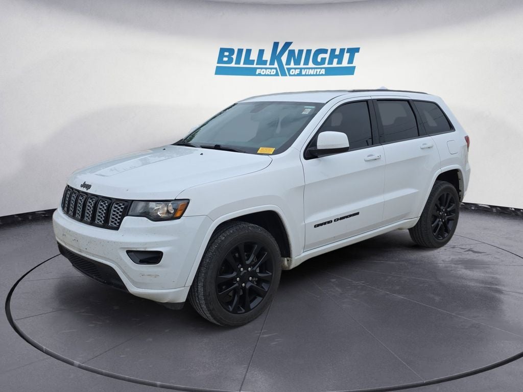 2018 Jeep Grand Cherokee Altitude 4WD's photo