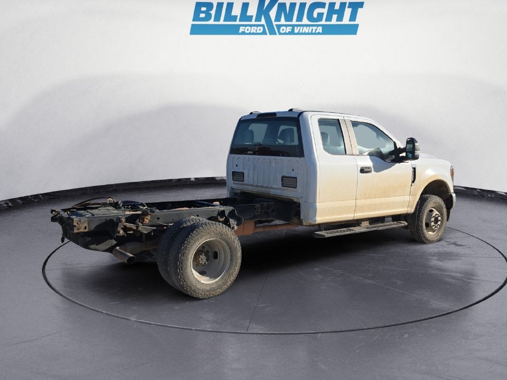 2022 Ford F-350SD XL DRW