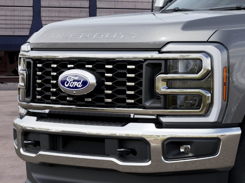 2027 Ford F-350SD XLT DRW