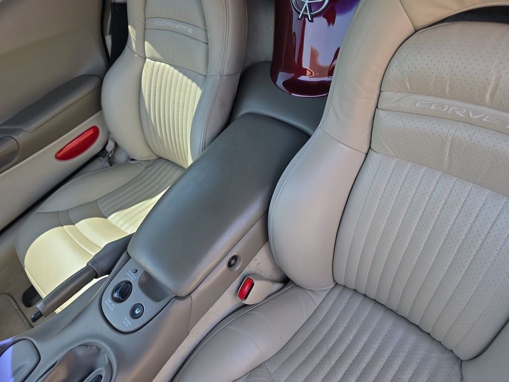 2003 Chevrolet Corvette Base