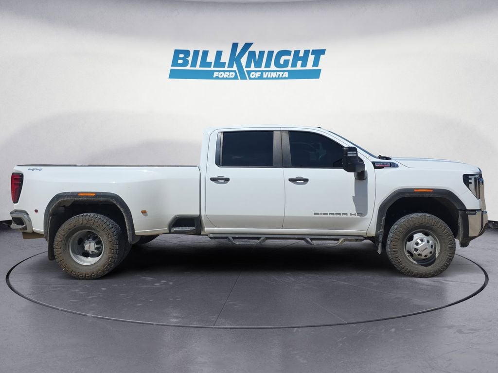 2024 GMC Sierra 3500HD Pro