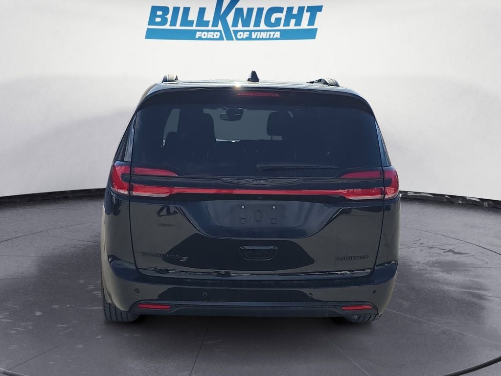 2025 Chrysler Pacifica Limited