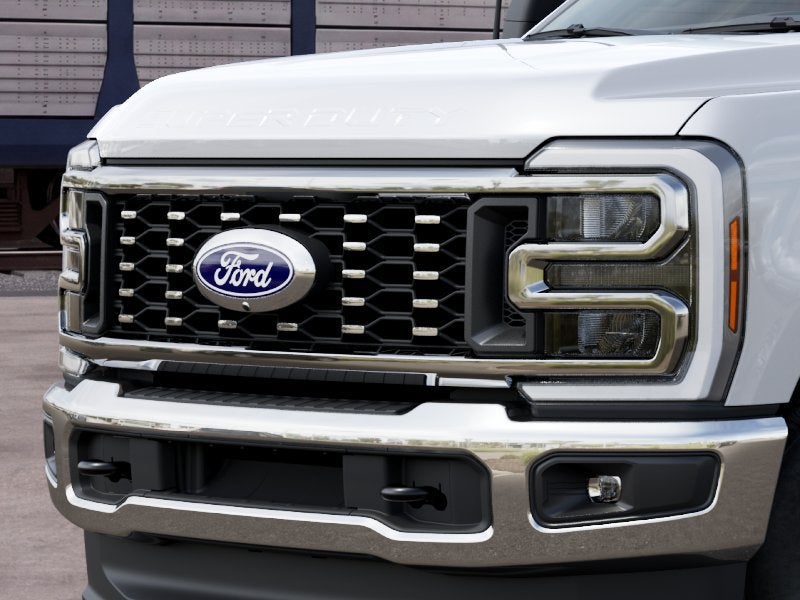 2027 Ford F-350SD XLT DRW