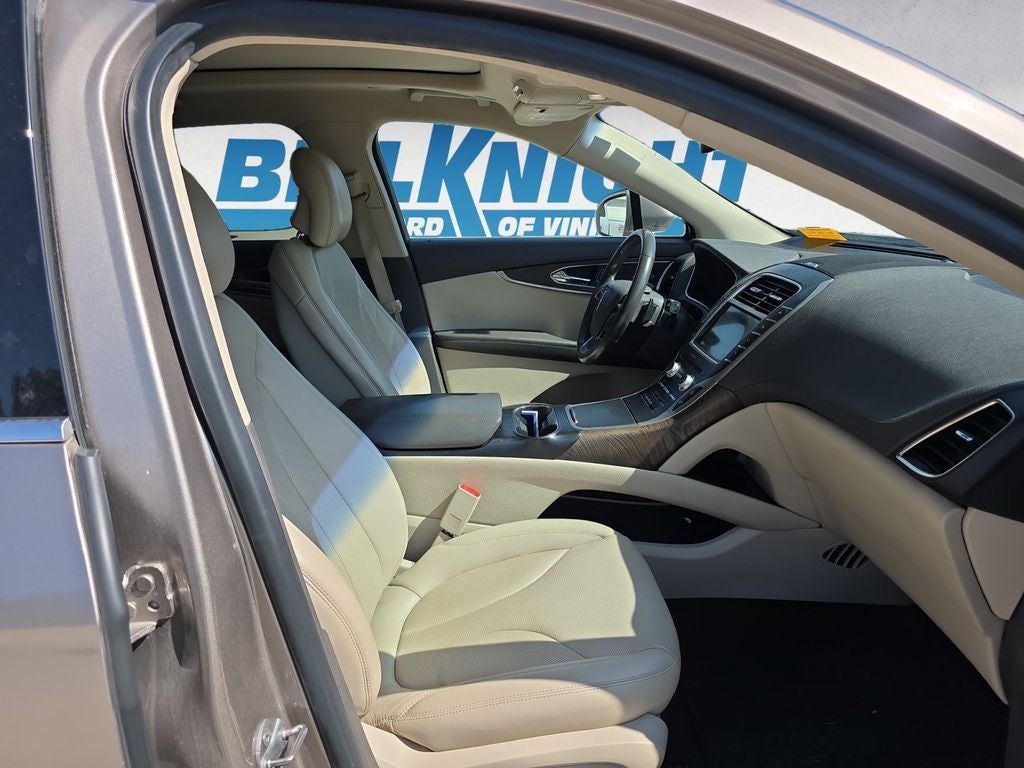 2019 Lincoln Nautilus Reserve