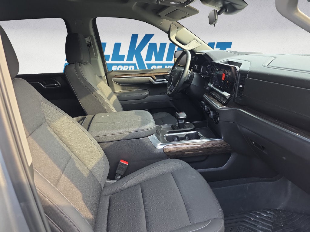 2025 Chevrolet Silverado 1500 LT Trail Boss