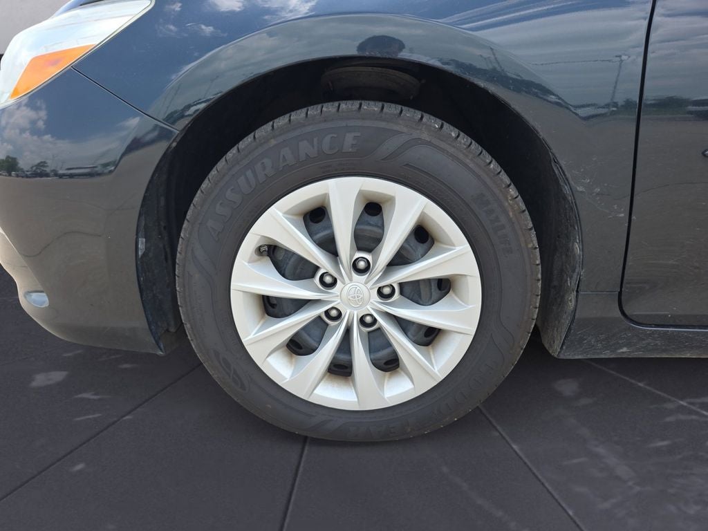 2017 Toyota Camry Hybrid Hybrid XLE