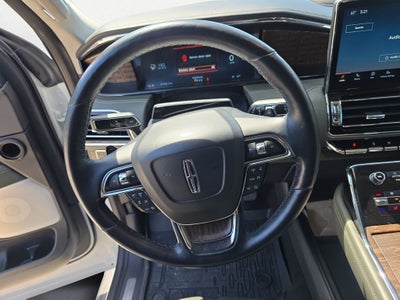2023 Lincoln Navigator Black Label