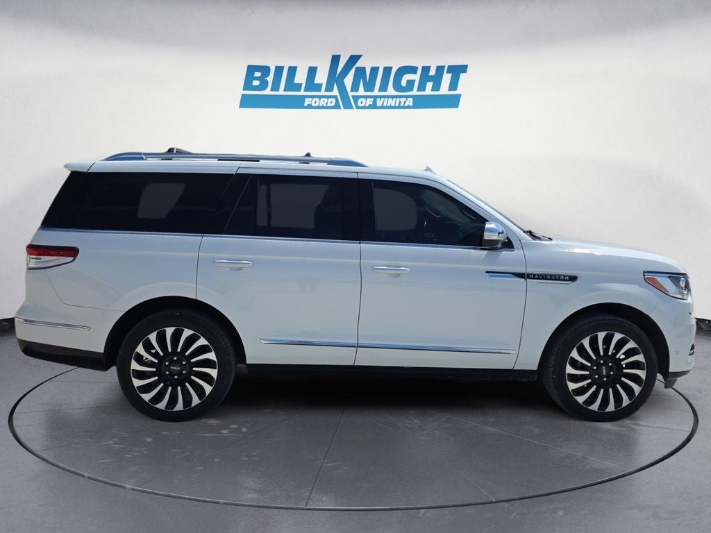 2023 Lincoln Navigator Black Label