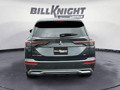 2025 Mitsubishi Outlander SE