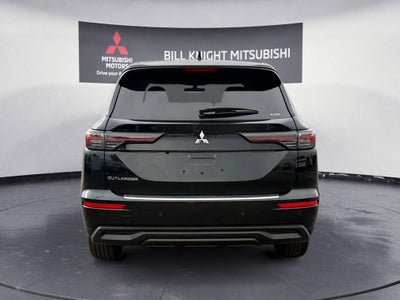 2025 Mitsubishi Outlander ES