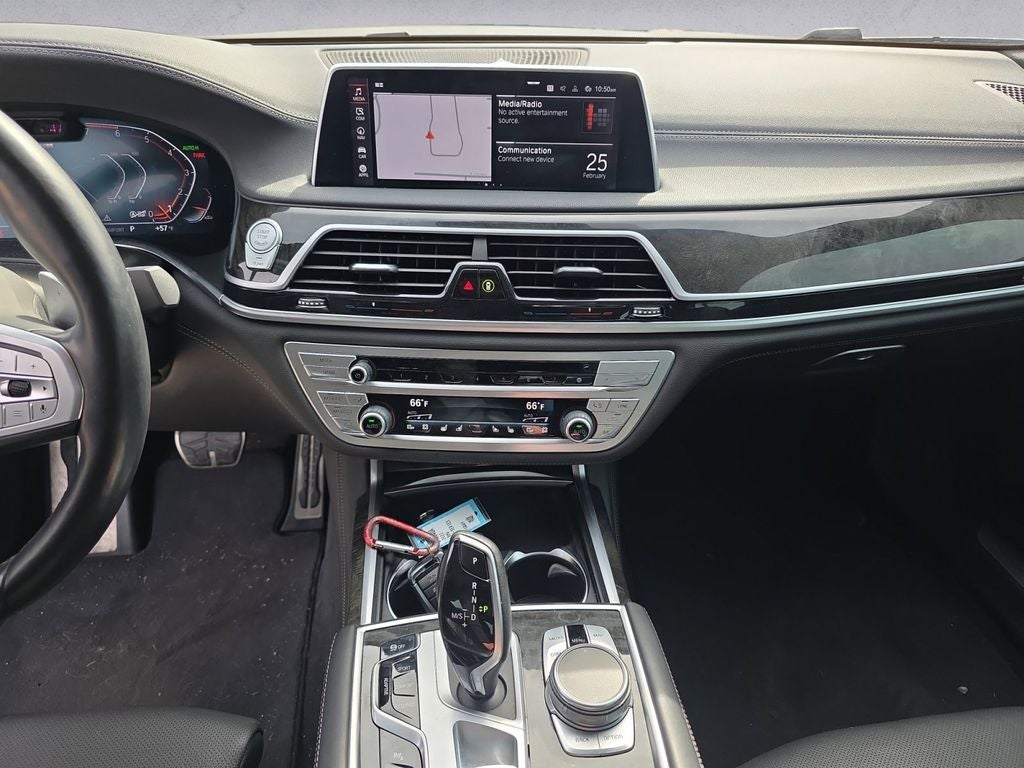 2022 BMW 7 Series 750i xDrive