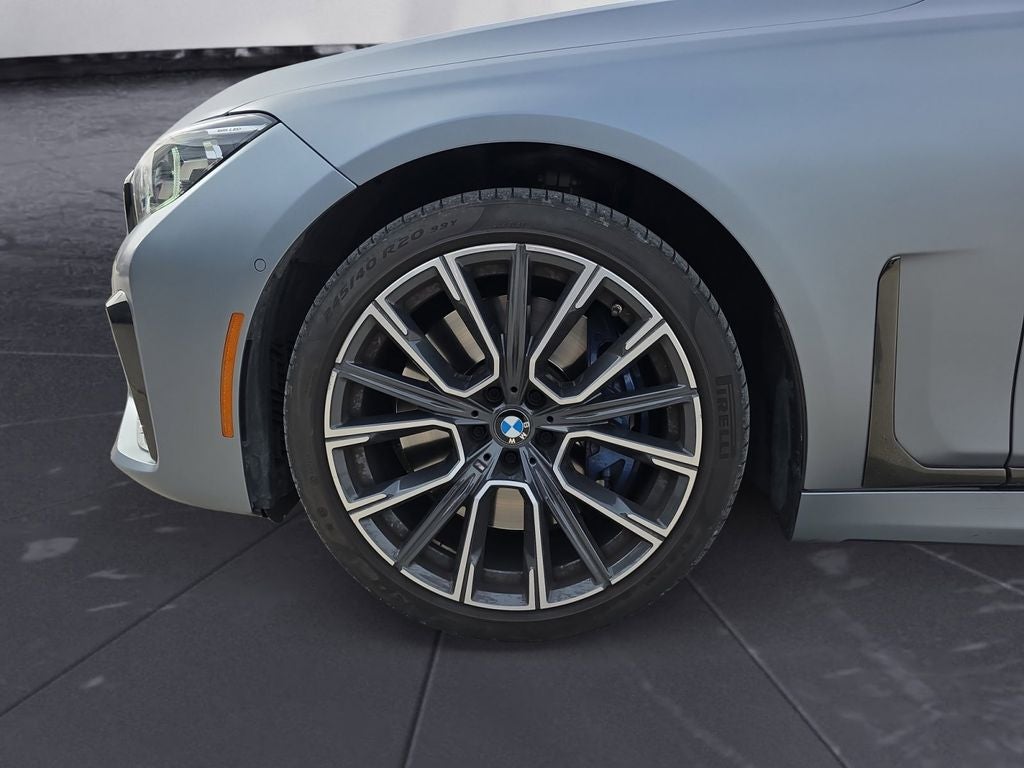 2022 BMW 7 Series 750i xDrive