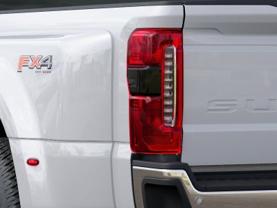 2027 Ford F-350SD Lariat DRW