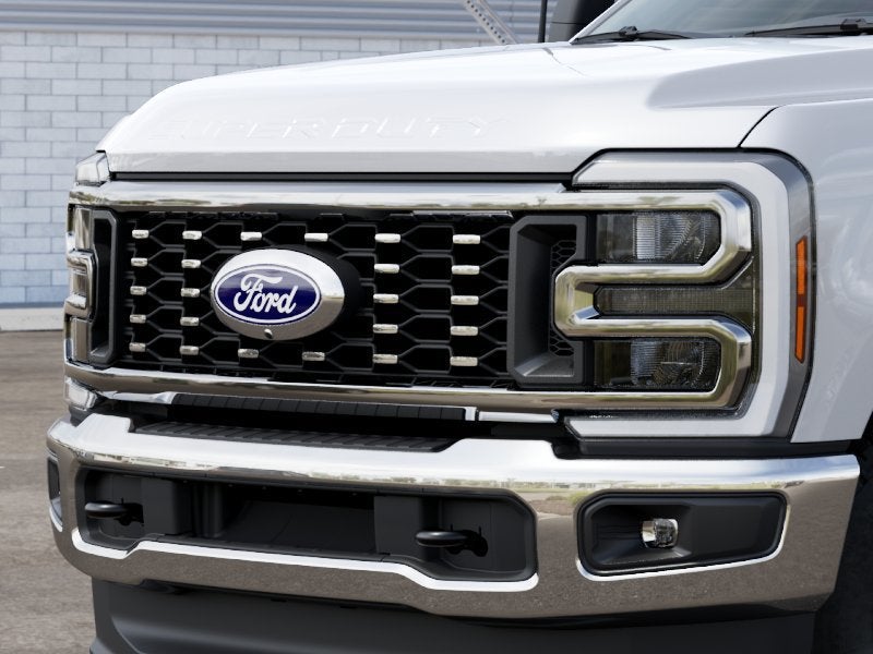 2027 Ford F-350SD XLT